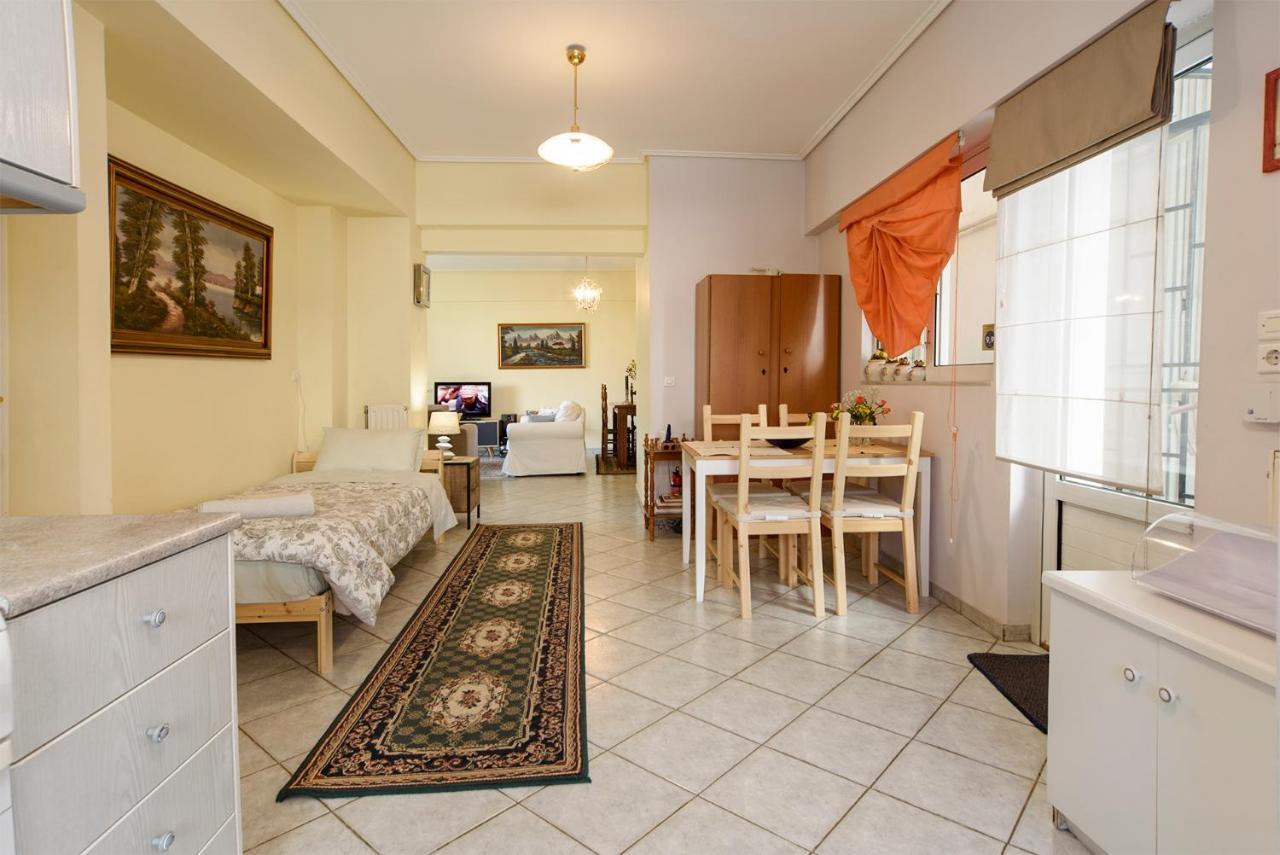 Mother'S House Атина Екстериор снимка